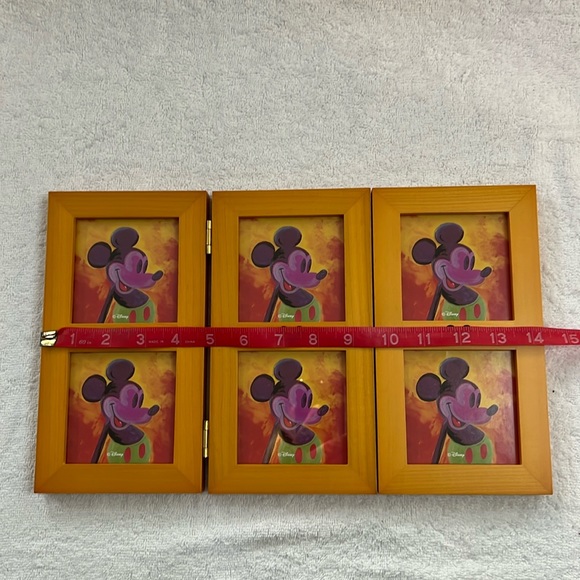 Walt Disney World Multi-Opening Picture Frame Keepsake - Picture 7 of 12